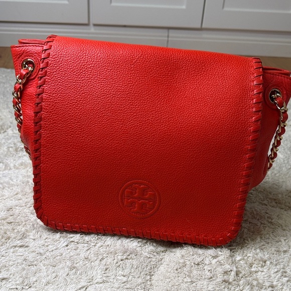Tory Burch Vibrant Red Marion Flap Shoulder Bag - Picture 3 of 16